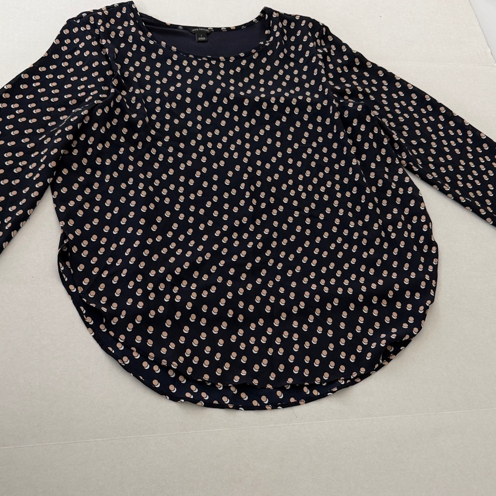 Ann Taylor Blouse Size Small - Picture 14 of 15